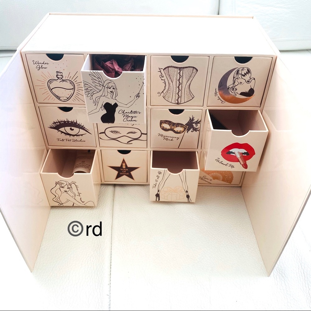 Charlotte Tilbury Naughty Nice Empty Box - Picture 2 of 9